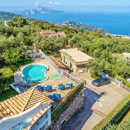 Villa Marika - Private Heated Pool マッサ・ルブレンセ エクステリア 写真