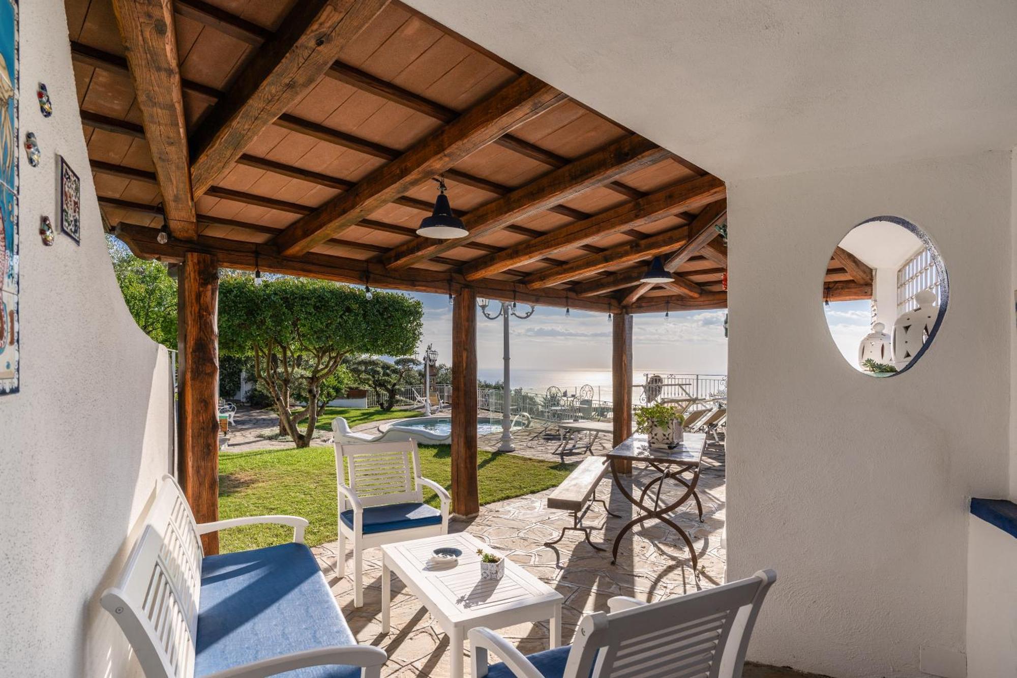 Villa Marika - Private Heated Pool マッサ・ルブレンセ エクステリア 写真